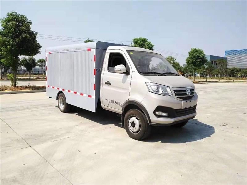 桶裝垃圾運輸車-電動分類垃圾車