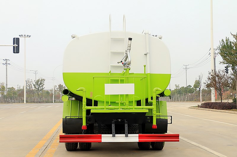東風12-15噸灑水車