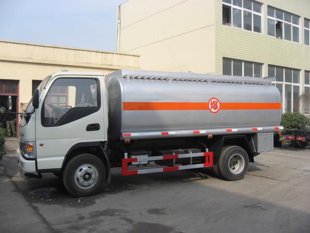 江淮帥鈴5噸油罐車(chē)