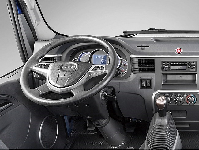 (廂長(zhǎng)5.2米)江淮駿鈴單排冷藏車