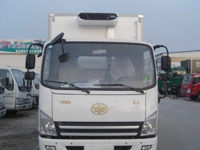 (廂長(zhǎng)5.2米)解放虎V冷藏車