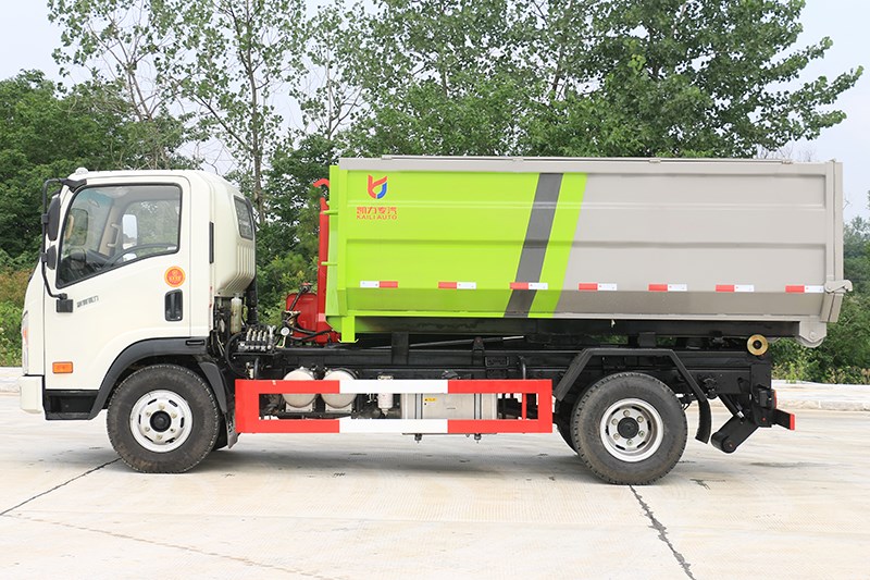 國六大運(yùn) 藍(lán)牌 6方 套臂垃圾車